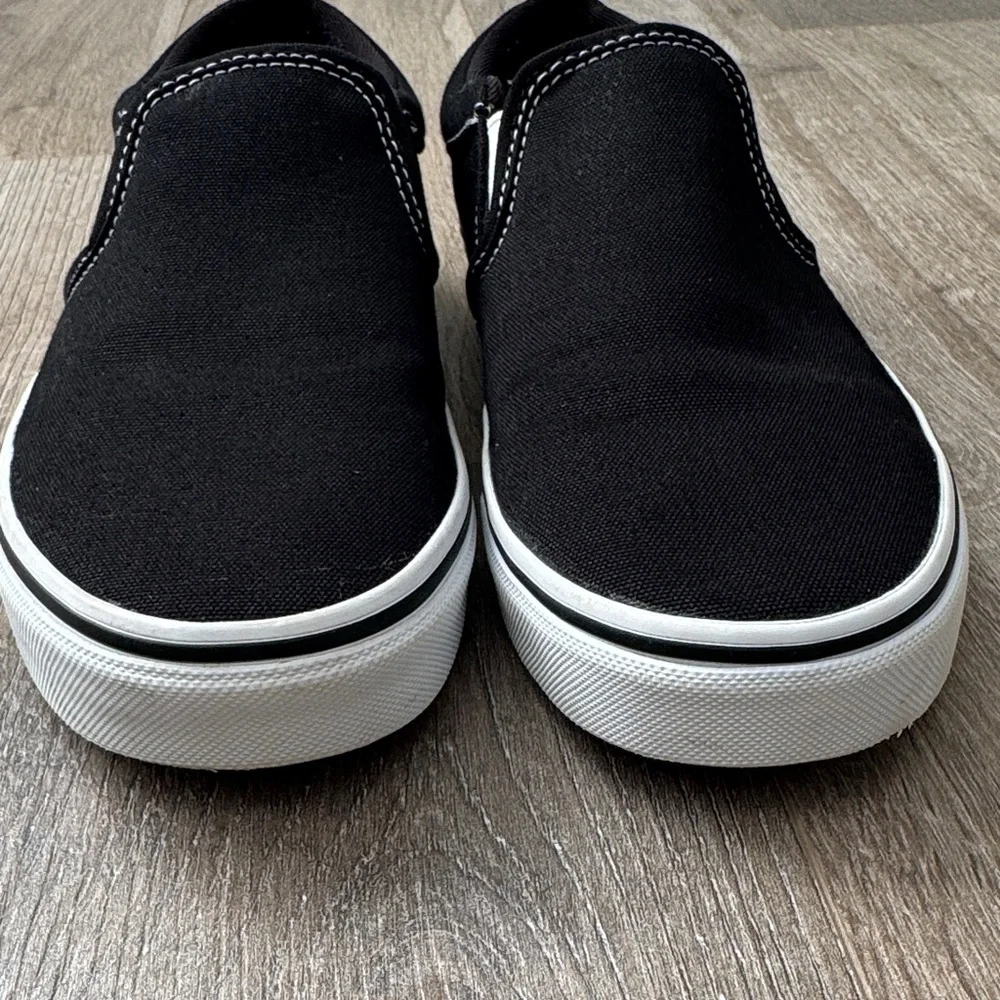 Vans Men's Black and White Asher Slip-On Shoes Size 8.5